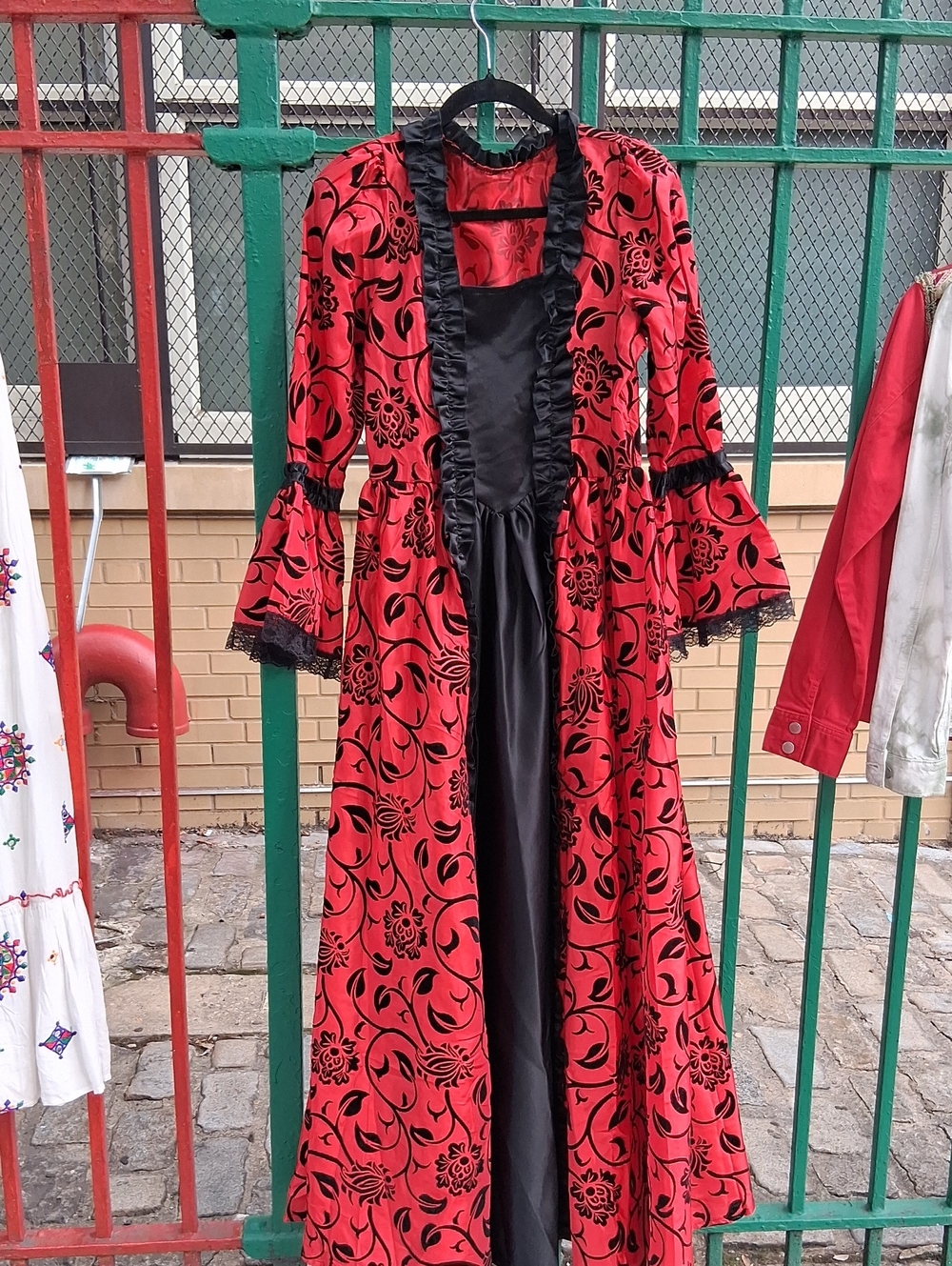 Drama Red Floral Velvet Long Princess Dress with Black Satin Trim Dress-up